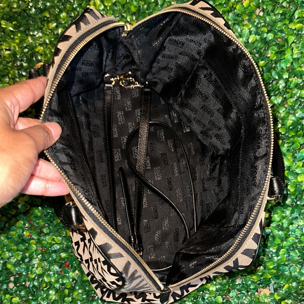 Michael Kors Signature Black and Tan Satchel - Picture 5 of 5